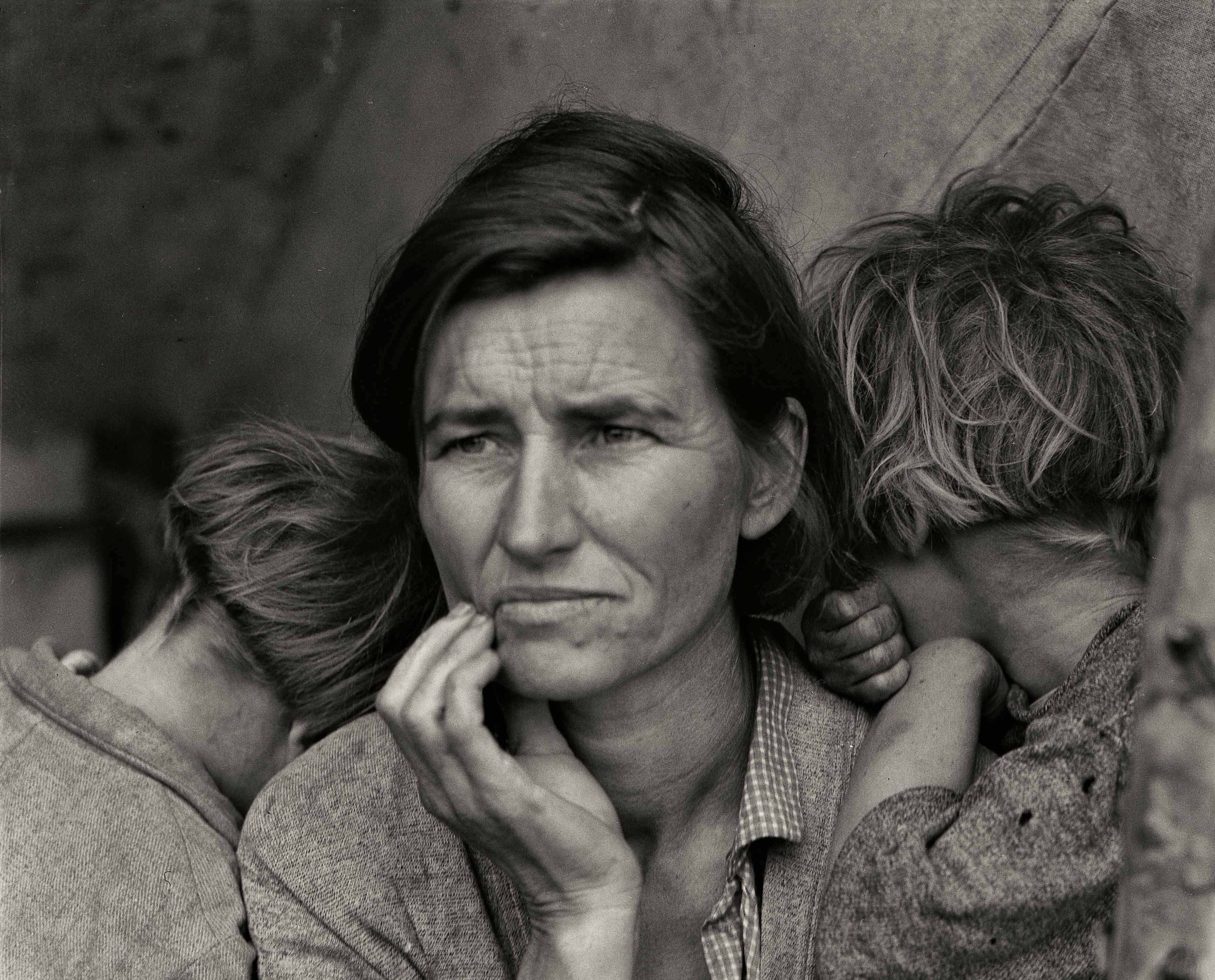 COPERTINA_Dorothea Lange, Madre migrante, Nipomo, California, 1936